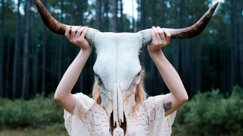 tree nature person woman statue clothing 3637 pxhere 65de326090a